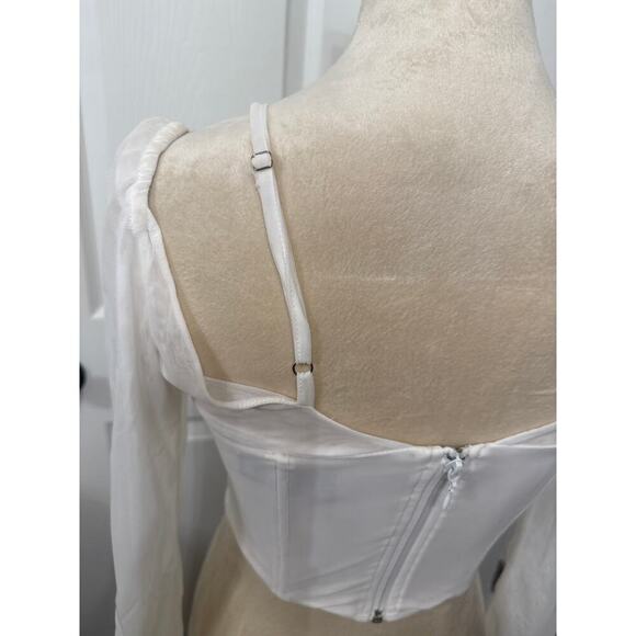 White Fox Must Be Magic White Long Sleeve Bustier Corset Top, M - Picture 7 of 9